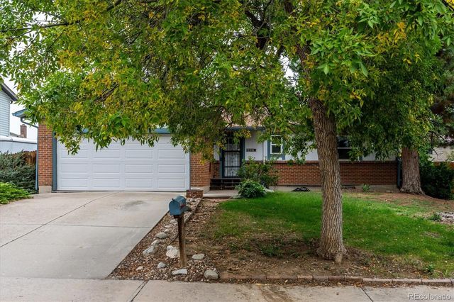 1807 S Fairplay Street, Aurora, CO 80012