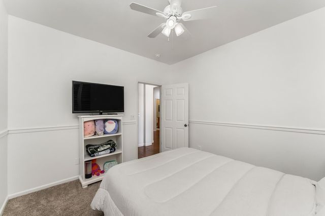 1260 Earlham Ln, Lincoln, CA 95648