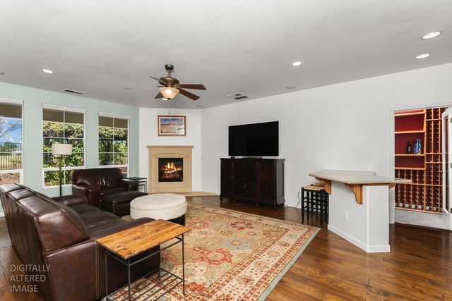 1260 Earlham Ln, Lincoln, CA 95648