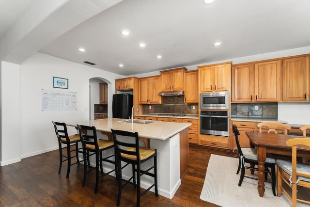 1260 Earlham Ln, Lincoln, CA 95648