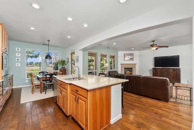 1260 Earlham Ln, Lincoln, CA 95648