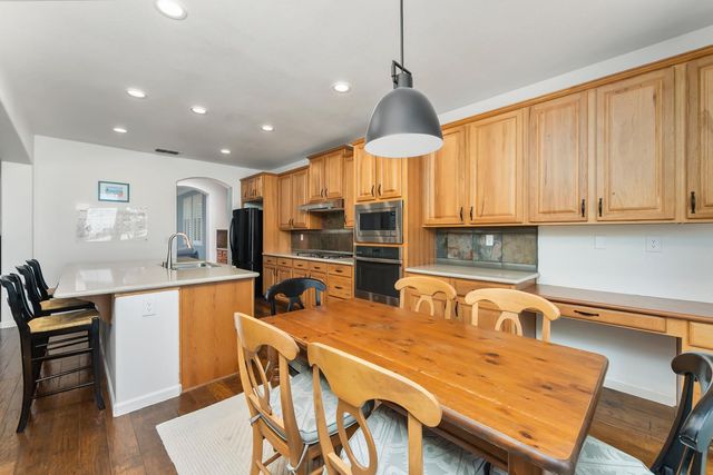 1260 Earlham Ln, Lincoln, CA 95648