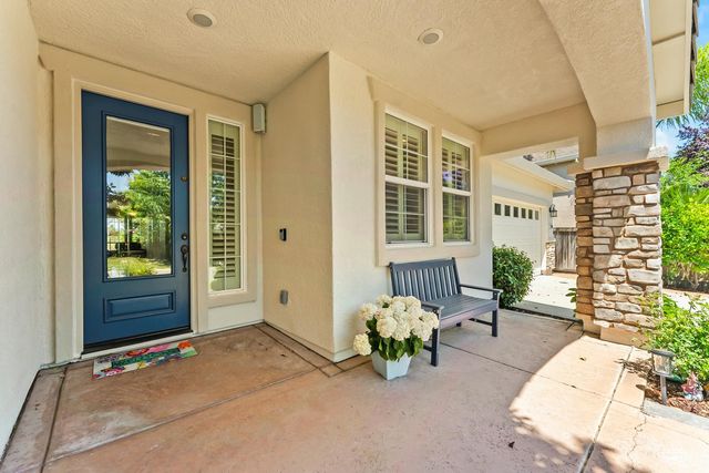 1260 Earlham Ln, Lincoln, CA 95648