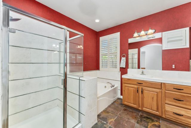 1260 Earlham Ln, Lincoln, CA 95648