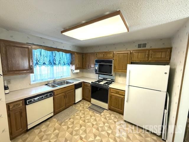 401 Sayre Drive, Plainsboro, NJ 08540