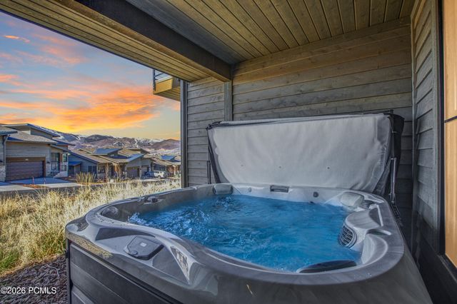 11655 N Shoreline Drive, Hideout, UT 84036