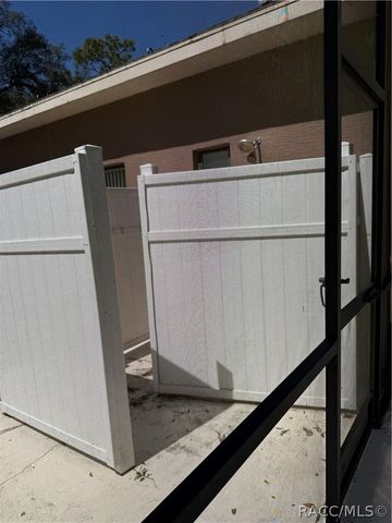 4710 W Mustang Boulevard, Beverly Hills, FL 34465