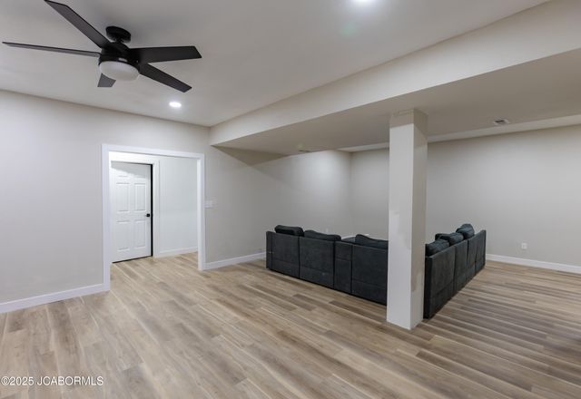 1512 CHESTNUT STREET, Jefferson City, MO 65101