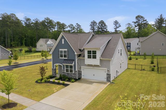 234 Hamptons Cove Road, Troutman, NC 28166