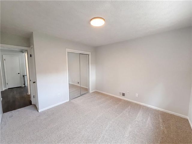 3630 Creekview Circle, College Park, GA 30349