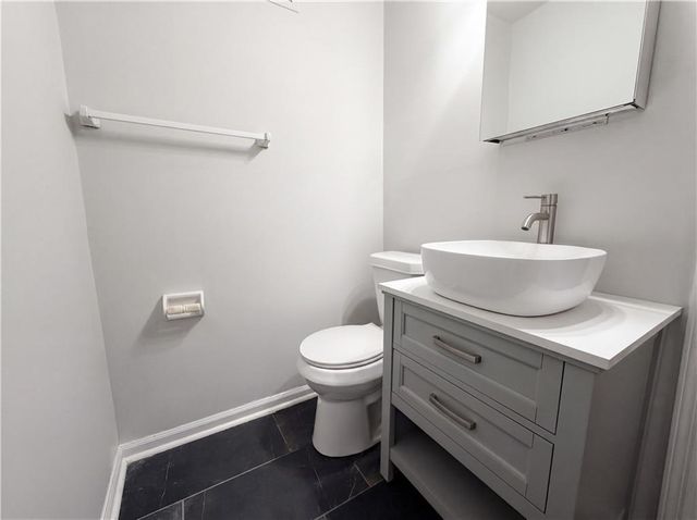 3630 Creekview Circle, College Park, GA 30349