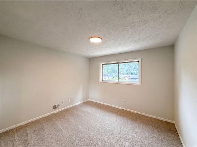 3630 Creekview Circle, College Park, GA 30349