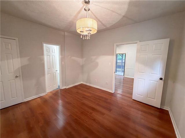 3630 Creekview Circle, College Park, GA 30349