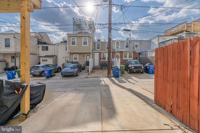 934 S CLINTON ST, Baltimore, MD 21224