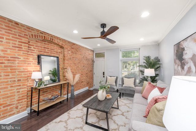 934 S CLINTON ST, Baltimore, MD 21224