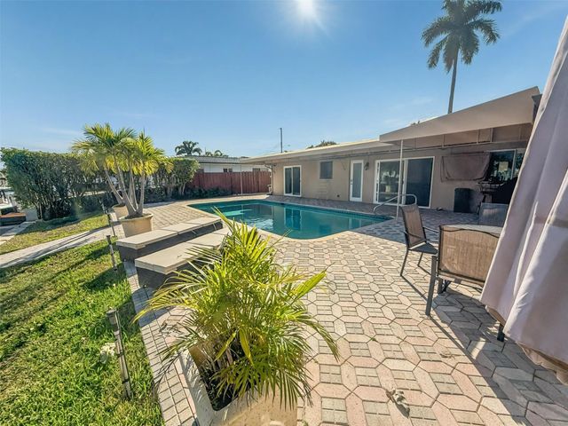 730 SE 3rd Terrace, Pompano Beach, FL 33060
