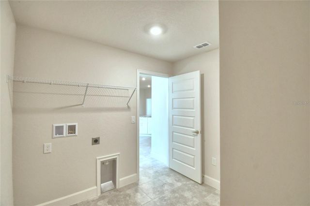 3524 GRUMMAN LANE, Lakeland, FL 33810