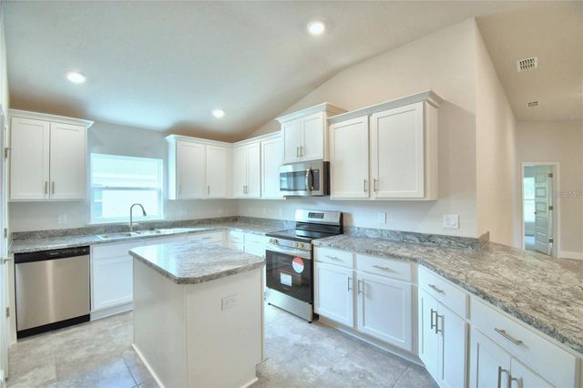 3524 GRUMMAN LANE, Lakeland, FL 33810