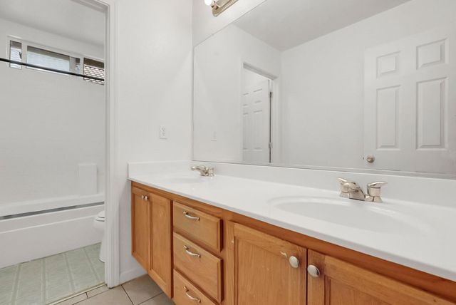 2465 Squall Way, Stockton, CA 95206