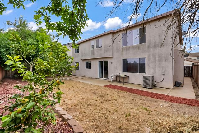 2465 Squall Way, Stockton, CA 95206