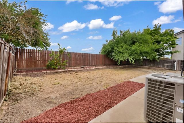 2465 Squall Way, Stockton, CA 95206