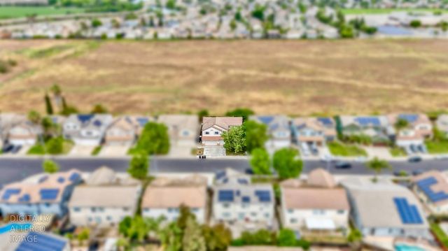 2465 Squall Way, Stockton, CA 95206