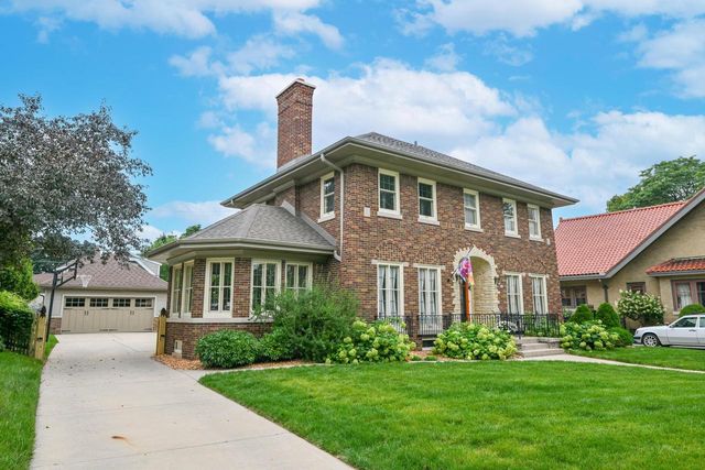 449 N 49th STREET, Milwaukee, WI 53208