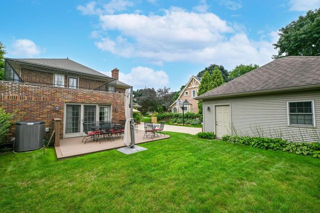 449 N 49th STREET, Milwaukee, WI 53208