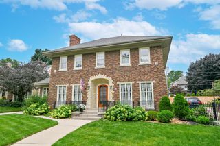 449 N 49th STREET, Milwaukee, WI 53208