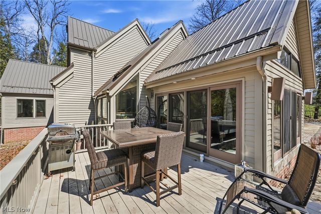 5700 Clingan Road, Struthers, OH 44471
