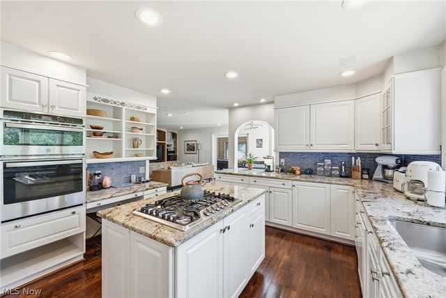 5700 Clingan Road, Struthers, OH 44471