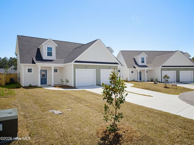217 Sandpiper Place, Holly Ridge, NC 28445