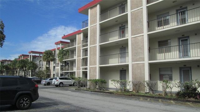 3001 NW 48th Avenue 237, Lauderdale Lakes, FL 33313
