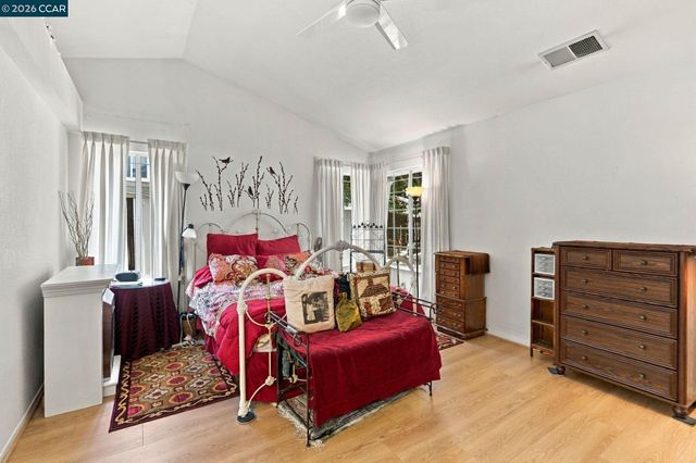330 Aguilar Pl, Pittsburg, CA 94565