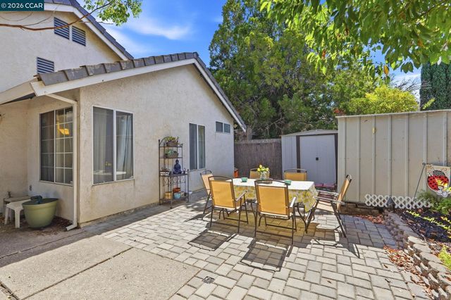 330 Aguilar Pl, Pittsburg, CA 94565
