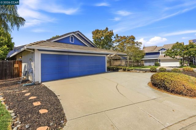330 Aguilar Pl, Pittsburg, CA 94565