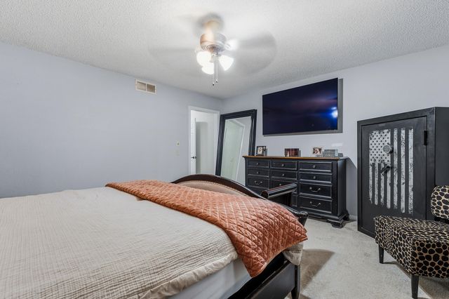 507 Mesa Drive, Plainview, TX 79072