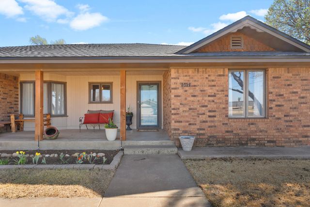 507 Mesa Drive, Plainview, TX 79072