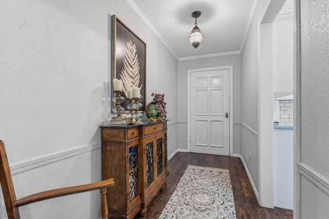 507 Mesa Drive, Plainview, TX 79072