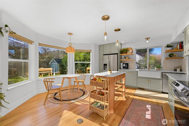 3618 Westhills Place, Bellingham, WA 98226