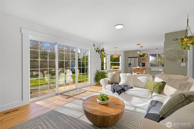 3618 Westhills Place, Bellingham, WA 98226