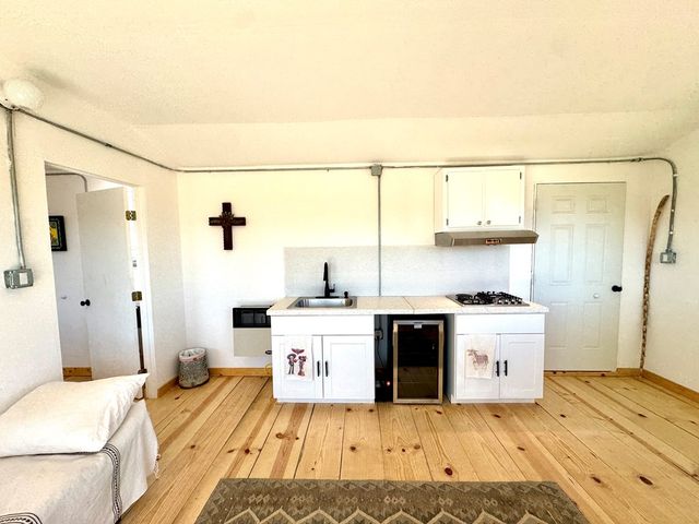 10 Kangaroo Mouse Rd, Terlingua, TX 79852