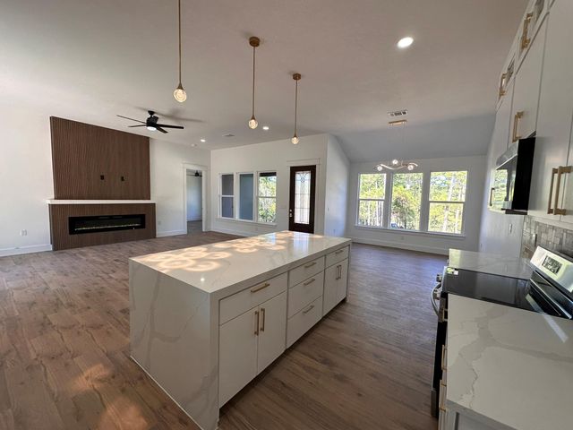 113 Kahuku CT, Bastrop, TX 78602