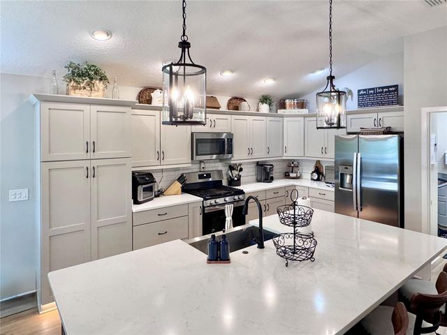 7597 CHRIS CORLEY LOOP, The Villages, FL 34762