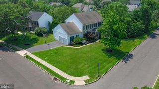 4936 DAVIS DR, Doylestown, PA 18902