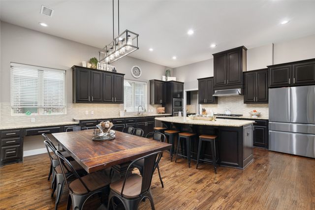7813 Fallbrook Drive, Sachse, TX 75048