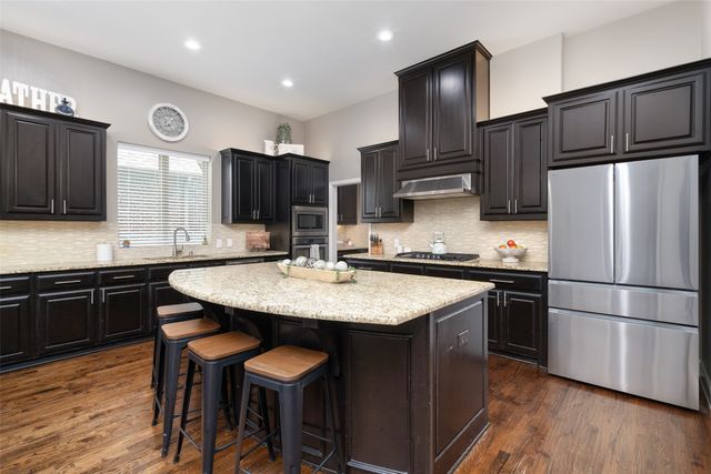 7813 Fallbrook Drive, Sachse, TX 75048