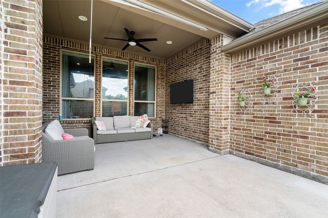 7813 Fallbrook Drive, Sachse, TX 75048