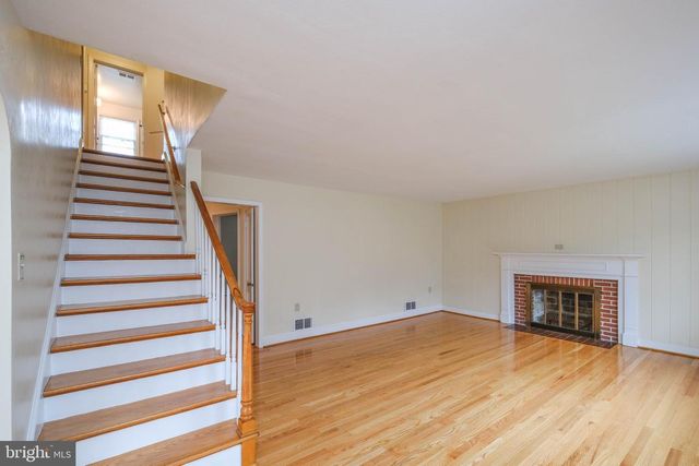 419 VAN FOSSEN ST, Winchester, VA 22601