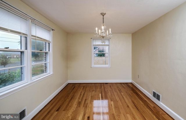 419 VAN FOSSEN ST, Winchester, VA 22601